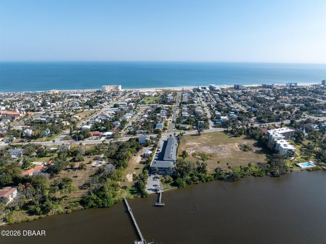 900 S Peninsula Dr Apt 308, Daytona Beach, FL 32118