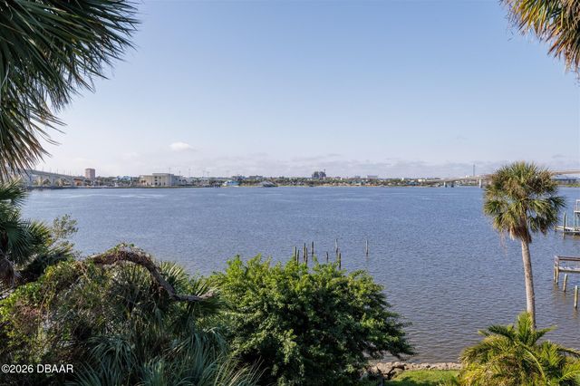 900 S Peninsula Dr Apt 308, Daytona Beach, FL 32118