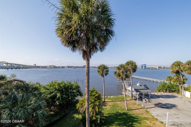 900 S Peninsula Dr Apt 308, Daytona Beach, FL 32118