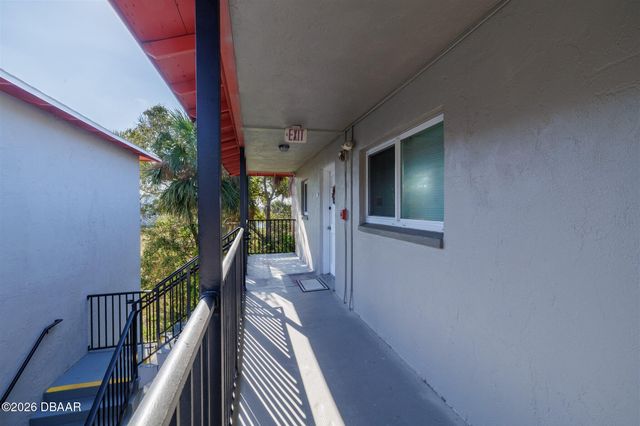 900 S Peninsula Dr Apt 308, Daytona Beach, FL 32118