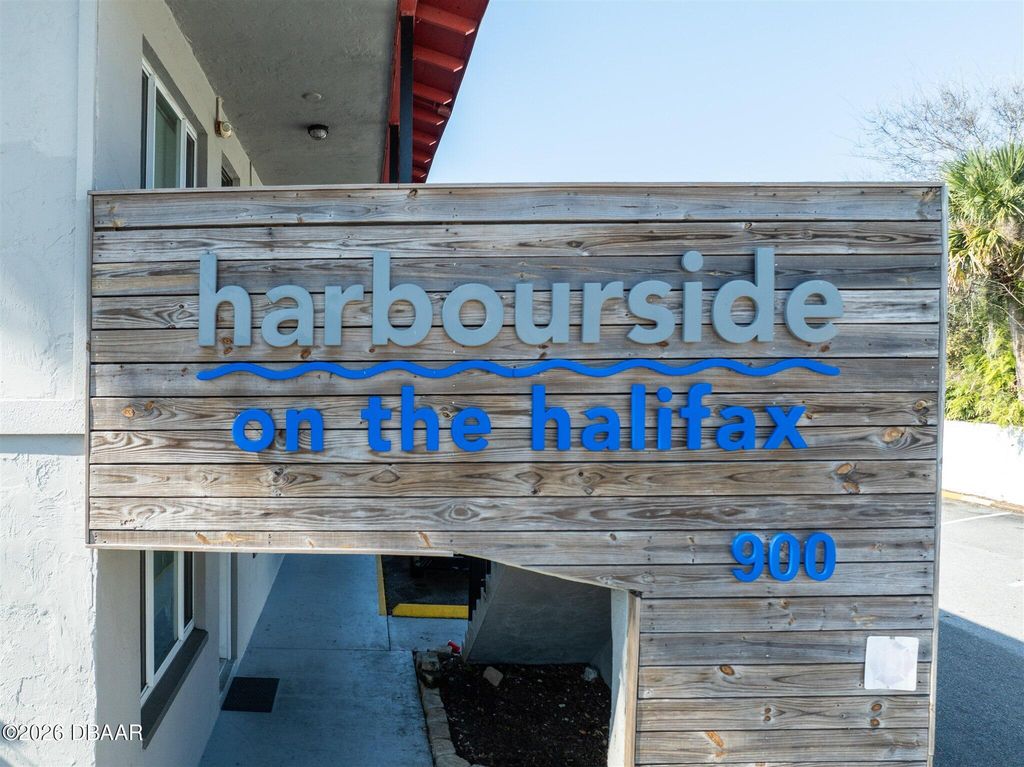 900 S Peninsula Dr Apt 308, Daytona Beach, FL 32118