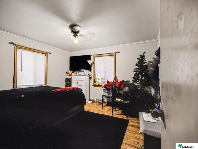 5906 N 36th Street, Omaha, NE 68111