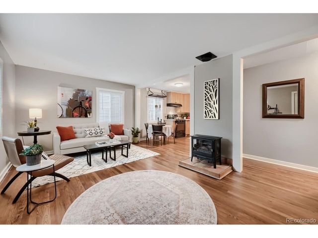 417 Vivian St, Longmont, CO 80501