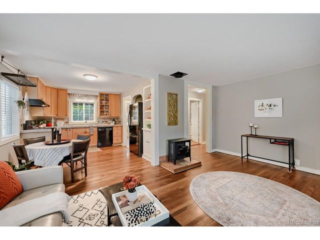 417 Vivian St, Longmont, CO 80501