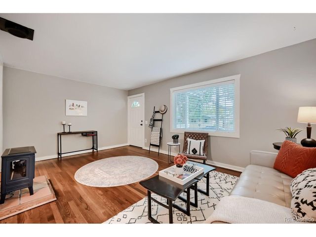 417 Vivian St, Longmont, CO 80501
