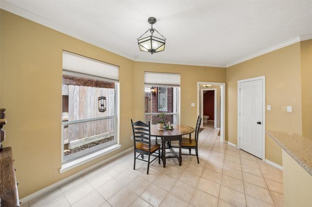 5232 Eigel Street, Houston, TX 77007