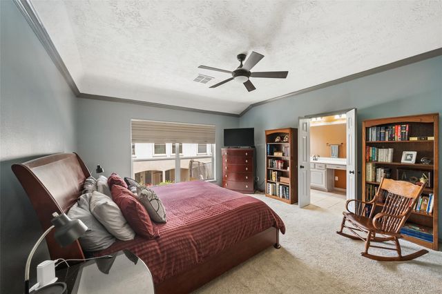 5232 Eigel Street, Houston, TX 77007