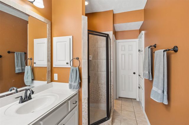 5232 Eigel Street, Houston, TX 77007