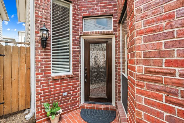 5232 Eigel Street, Houston, TX 77007