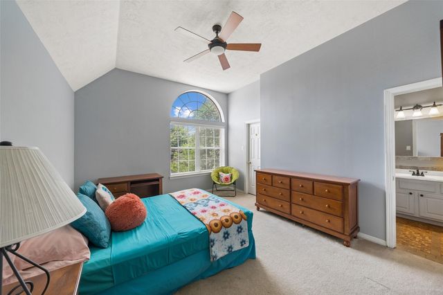 5232 Eigel Street, Houston, TX 77007