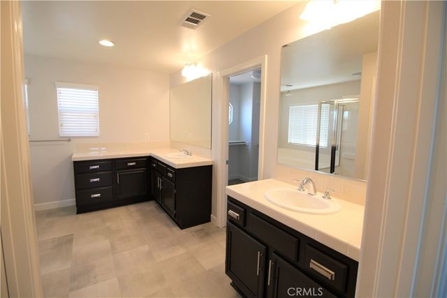 35222 Azalea, Winchester, CA 92596