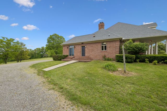 314 Fairview Rd, Dickson, TN 37055