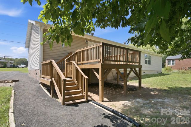 988 Mount Ulla Highway, Mooresville, NC 28115