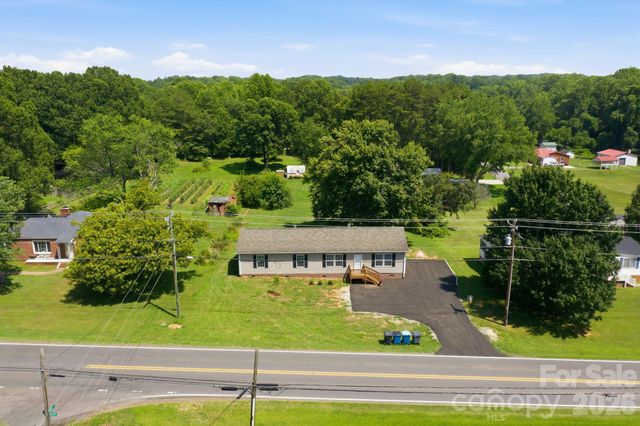 988 Mount Ulla Highway, Mooresville, NC 28115