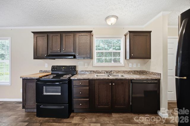 988 Mount Ulla Highway, Mooresville, NC 28115