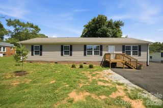 988 Mount Ulla Highway, Mooresville, NC 28115