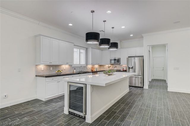 933 Everest Peak Avenue, Henderson, NV 89012