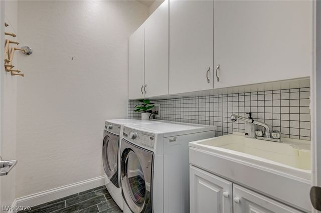 933 Everest Peak Avenue, Henderson, NV 89012