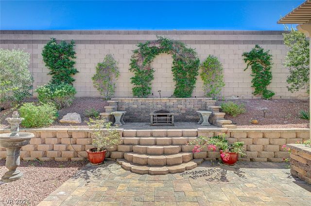 933 Everest Peak Avenue, Henderson, NV 89012