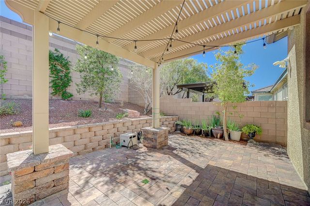 933 Everest Peak Avenue, Henderson, NV 89012