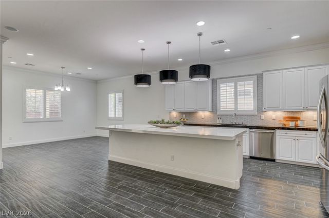 933 Everest Peak Avenue, Henderson, NV 89012