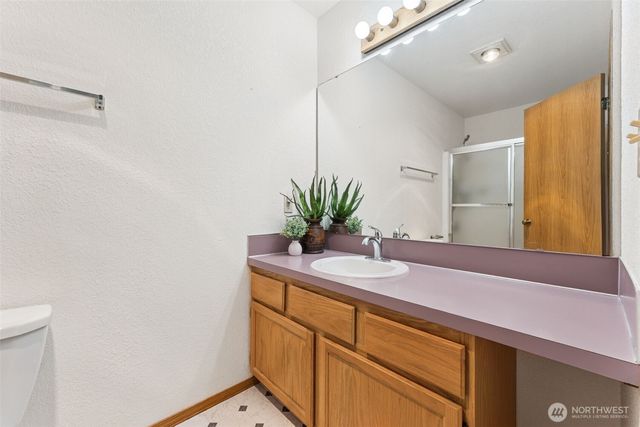 828 Livingston Street NE, Lacey, WA 98516