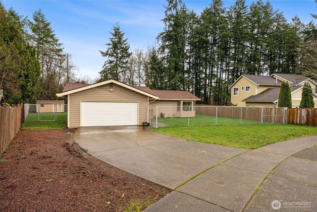 828 Livingston Street NE, Lacey, WA 98516