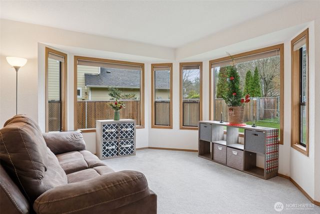 828 Livingston Street NE, Lacey, WA 98516