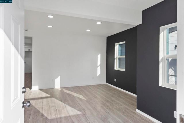 1318 Battery St, Richmond, CA 94801