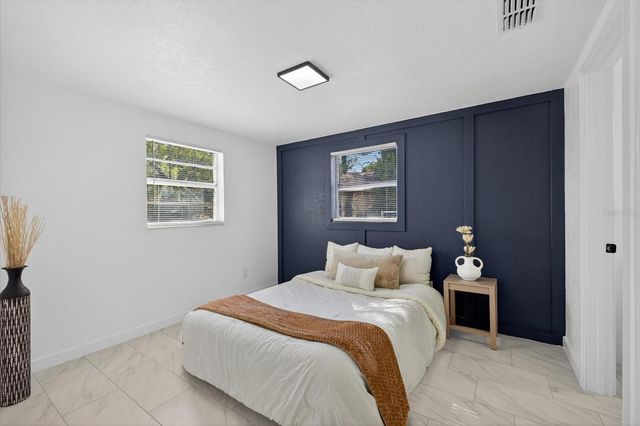 804 WALNUT DRIVE, Seffner, FL 33584