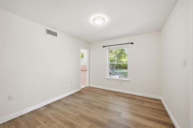 450 Kelly Lane, Van Alstyne, TX 75495