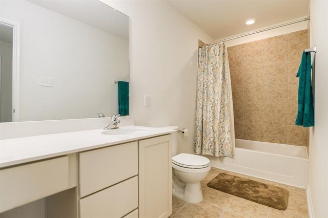 3111 Morgan Meadow Lane, Pearland, TX 77584