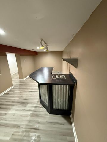 4006 Halsey Place, Columbus, OH 43228