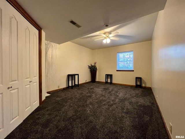 2372 LOGAN Street, Murphysboro, IL 62966