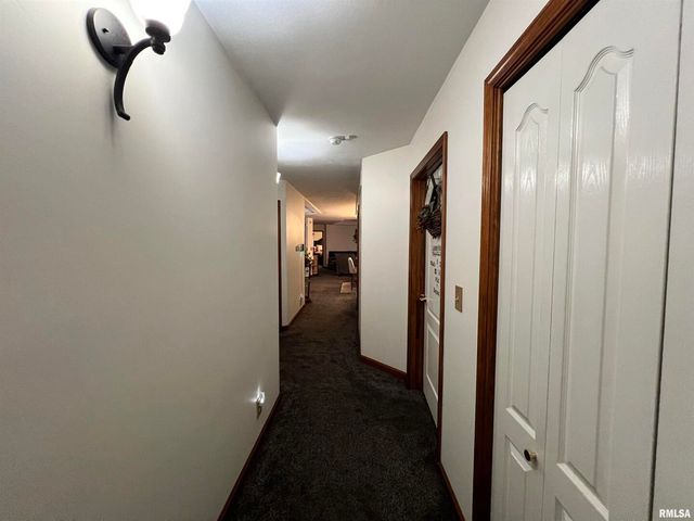 2372 LOGAN Street, Murphysboro, IL 62966