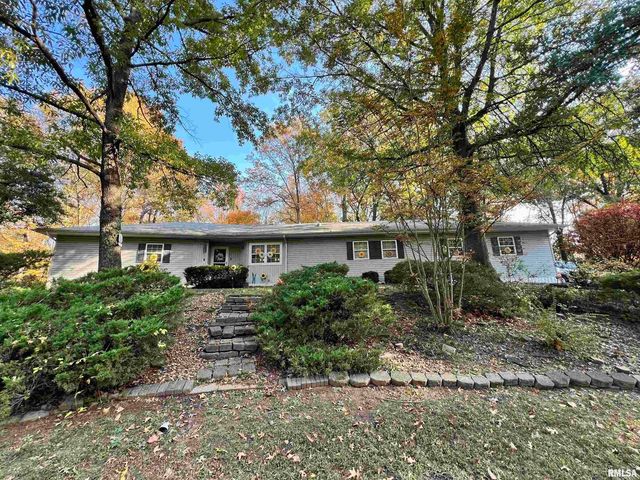 2372 LOGAN Street, Murphysboro, IL 62966