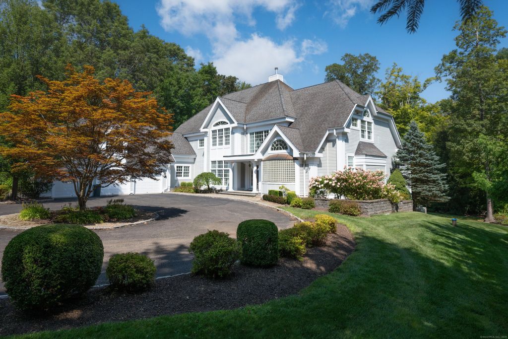 14 Dillman Court, Ridgefield, CT 06877