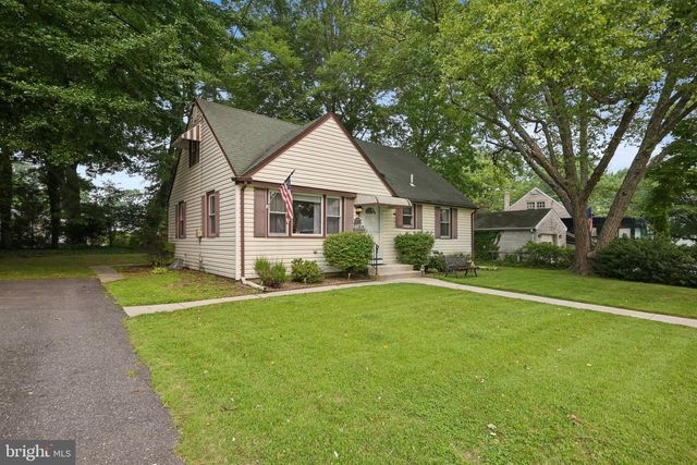 902 SPRUCE AVE, Oaklyn, NJ 08107