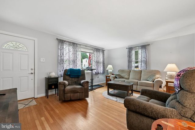 902 SPRUCE AVE, Oaklyn, NJ 08107