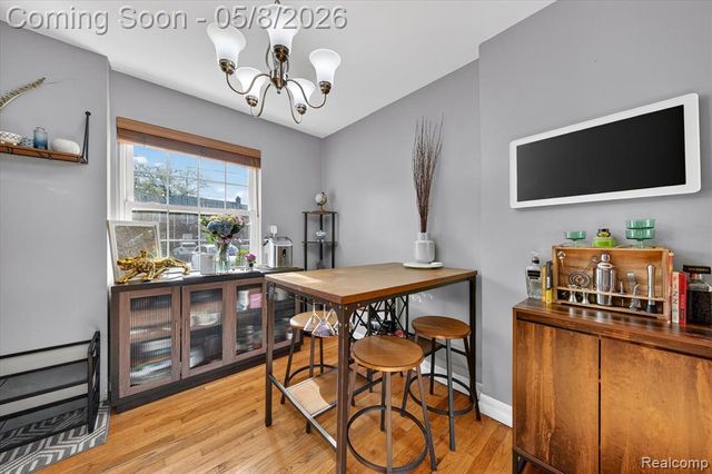 22927 Lakeshore Drive, Saint Clair Shores, MI 48080
