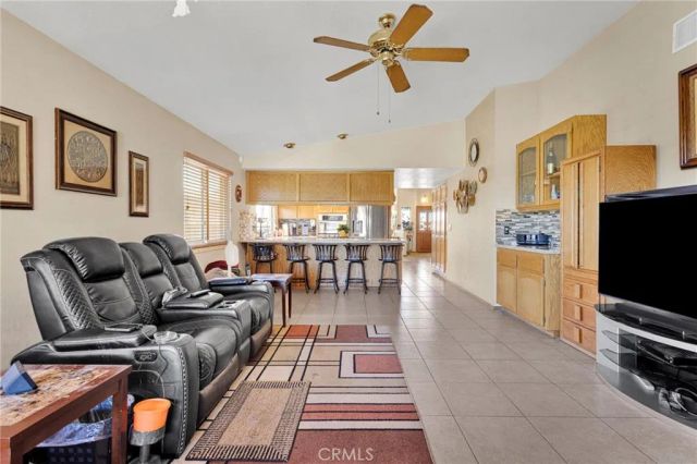 13748 Greenwood, Victorville, CA 92395