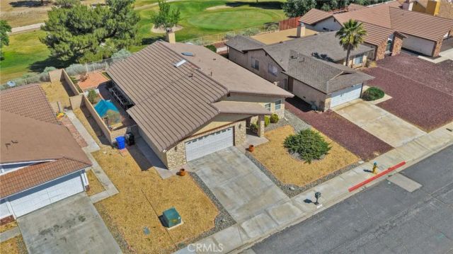 13748 Greenwood, Victorville, CA 92395