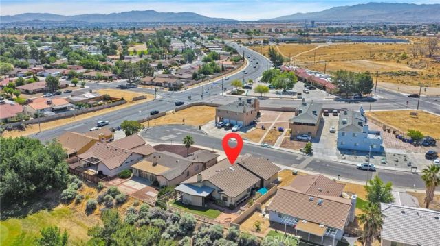 13748 Greenwood, Victorville, CA 92395