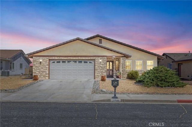 13748 Greenwood, Victorville, CA 92395