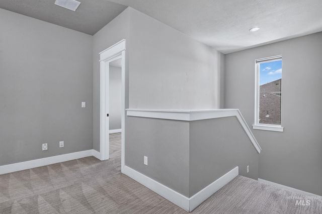3303 S Island Fox Ave, Eagle, ID 83616