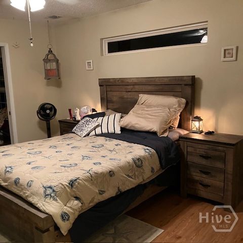 295 Lancaster Way, Richmond Hill, GA 31324