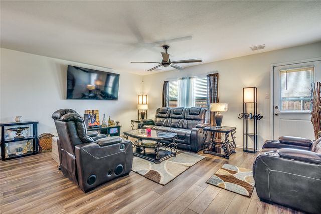 3965 Paragon Trail, Forney, TX 75126
