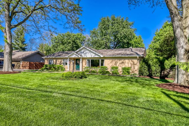 8035 Wolf Road, La Grange, IL 60525