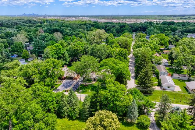 8035 Wolf Road, La Grange, IL 60525