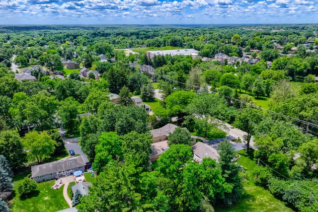8035 Wolf Road, La Grange, IL 60525